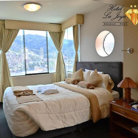 Hotel La Joya Уарас Екстериор снимка