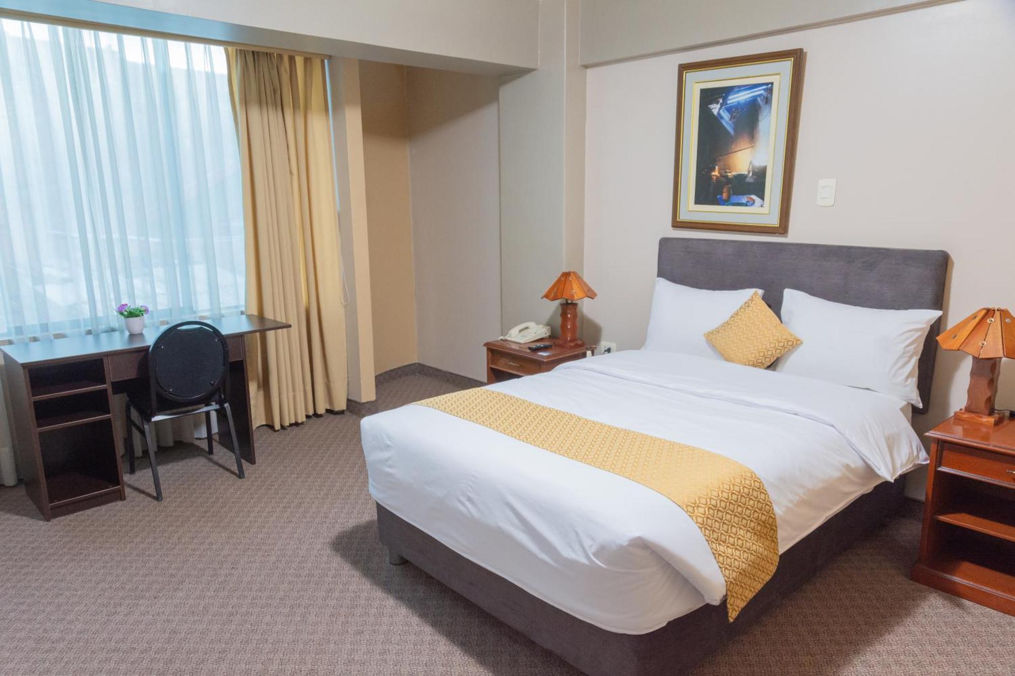Hotel La Joya Уарас Екстериор снимка